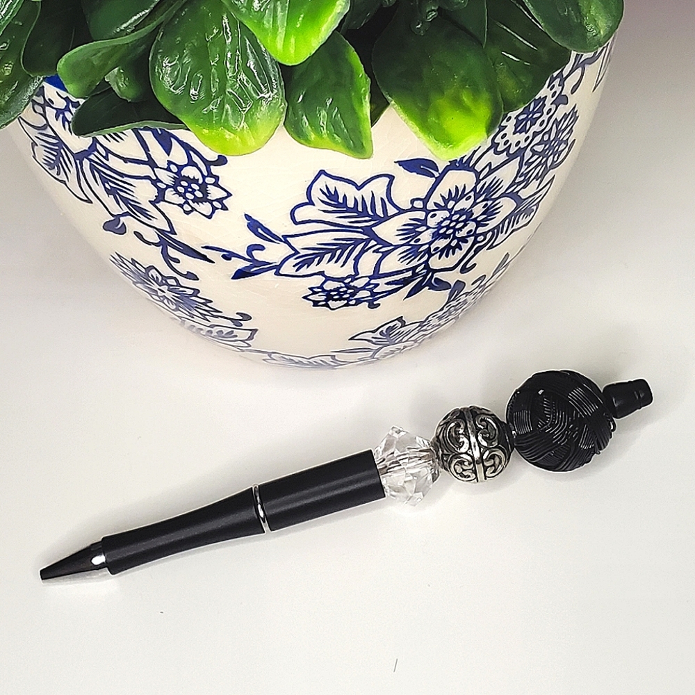 MIDNIGHT ELEGANCE BEADED PEN